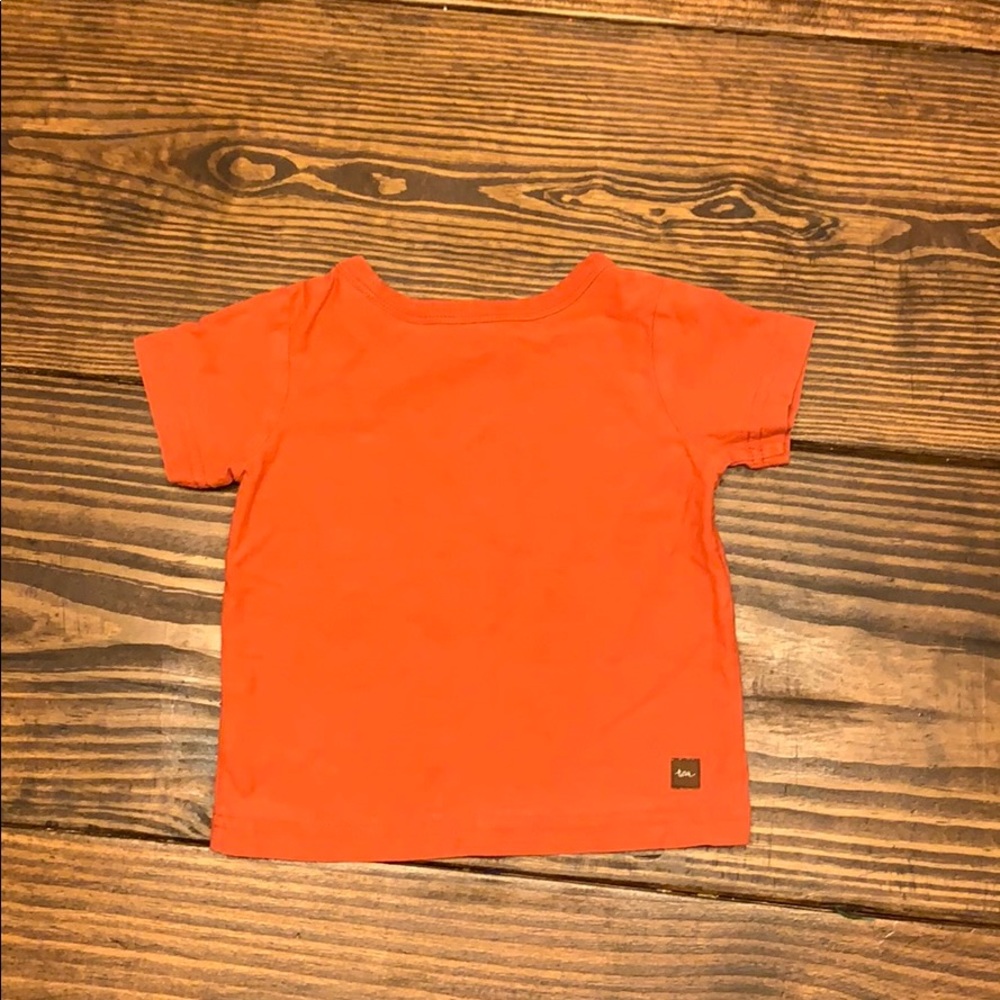 🐟 Tea Collection Fish Tee 🐟 - Picture 3 of 4